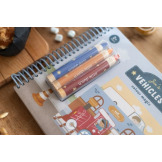 KOLOROWANKA zeszyt kreatywny z kredkami ołówkowymi Jim & Friends Little Dutch 3+