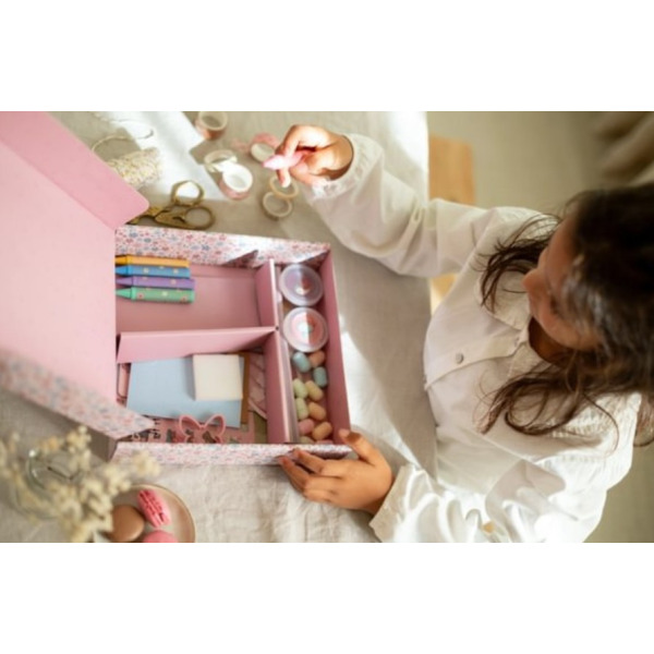 KREATYWNE PUDEŁKO XL zestaw aktywności Rosa & Friends Little Dutch 3+