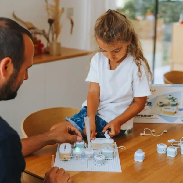 KIDYELEC Starter zestaw do nauki zasad elektryczności dla młodych odkrywców  Kidywolf 6+