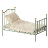 MINIATUROWE ŁÓŻKO Z POŚCIELĄ metalowe miętowe vintage akcesoria dla myszek i lalek Mint Maileg 3+