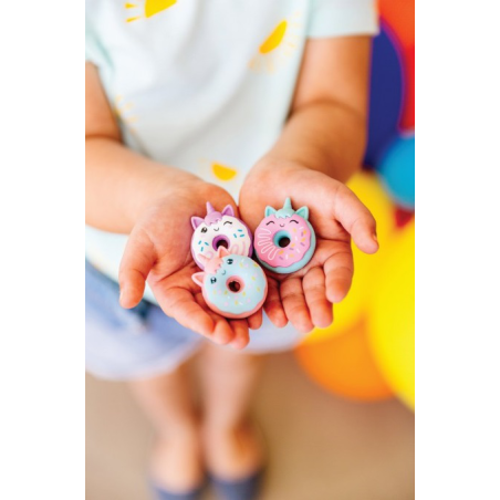 MAGICZNA PIEKARNIA JEDNOROŻCÓW gumki zapachowe do mazania 3 szt.