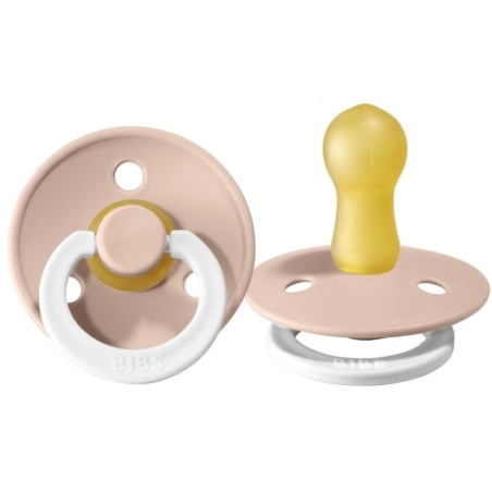 BLUSH smoczek uspokajający Hevea rozm. M świecący w ciemności